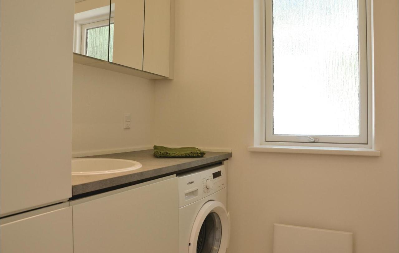 Amazing Home In Tikob With Kitchen מראה חיצוני תמונה